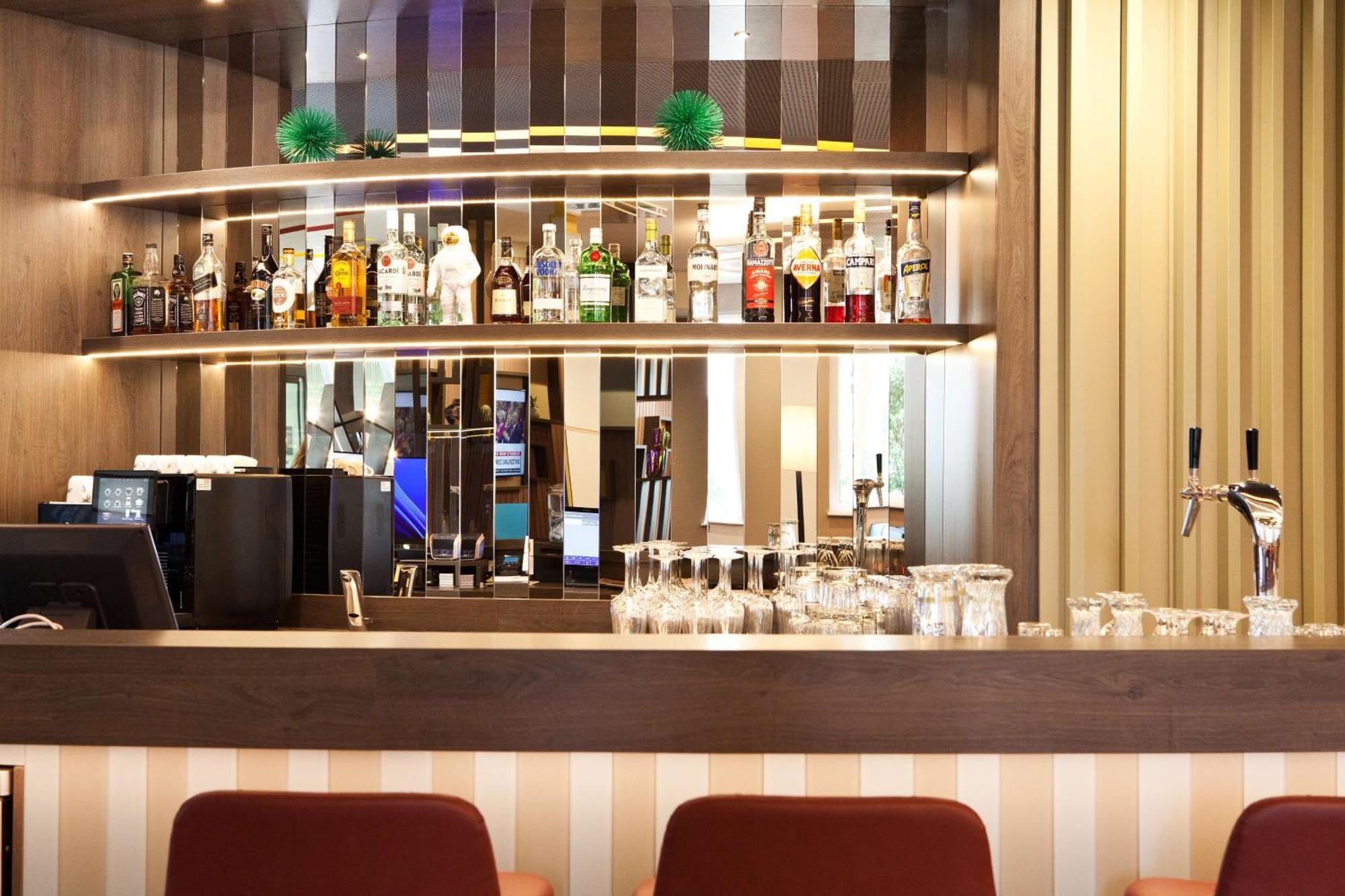 Hampton By Hilton Regensburg Hotel Exterior foto